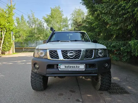Nissan Patrol 2005 года за 15 000 000 тг. в Алматы – фото 2
