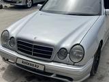 Mercedes-Benz E 200 1996 годаүшін1 200 000 тг. в Жанаозен