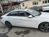 Hyundai Elantra 2024 года за 8 300 000 тг. в Алматы – фото 5