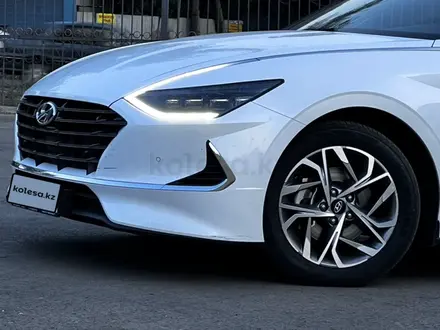 Hyundai Sonata 2020 года за 11 000 000 тг. в Алматы – фото 3