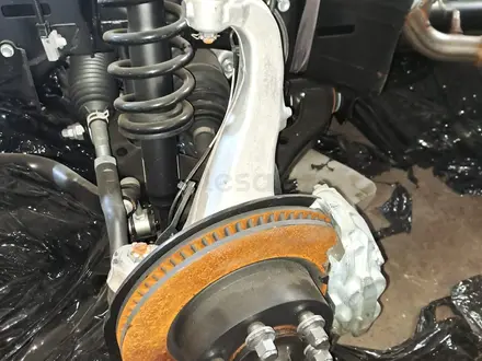 Цапфа ступица 2TR 1KD 1GD 2UZ 1GR 1UR 3UR 1FZ полуось задняя привода за 45 000 тг. в Алматы – фото 8