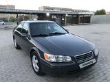 Toyota Camry 2000 года за 3 800 000 тг. в Кызылорда – фото 2