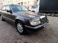 Mercedes-Benz E 200 1991 годаfor2 800 000 тг. в Тараз – фото 2