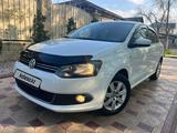 Volkswagen Polo 2015 года за 6 000 000 тг. в Алматы – фото 2