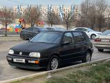 Volkswagen Golf 1992 года за 1 300 000 тг. в Алматы