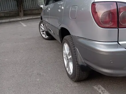Toyota Harrier 1998 года за 4 500 000 тг. в Алматы – фото 22