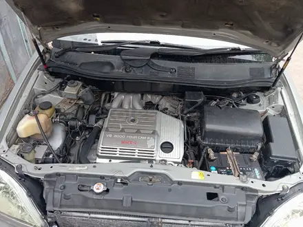 Toyota Harrier 1998 года за 4 500 000 тг. в Алматы – фото 36