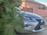 Lexus ES 350 2018 года за 15 000 000 тг. в Жанаозен – фото 4