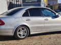 Mercedes-Benz E 320 2002 года за 3 600 000 тг. в Актобе – фото 3