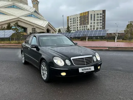 Mercedes-Benz E 320 2006 года за 6 300 000 тг. в Астана – фото 2