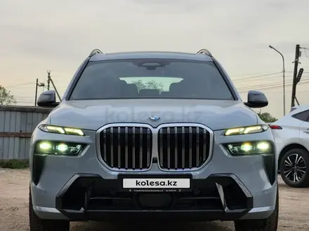 BMW X7 XDrive 40i 2023 года за 66 900 000 тг. в Астана – фото 16