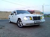 Mercedes-Benz E 280 1993 годаfor1 000 000 тг. в Тараз