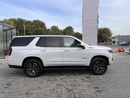 Chevrolet Tahoe 2022 года за 30 990 000 тг. в Алматы – фото 5