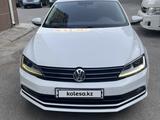 Volkswagen Jetta 2018 года за 6 000 000 тг. в Алматы
