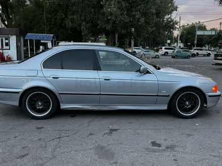 BMW 528 1996 года за 2 600 000 тг. в Алматы – фото 2