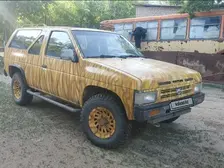 Nissan Terrano, 1989
