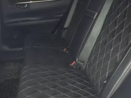 Автоателье на Левом берегу-Пошив эксклюзивных авточехлов/Перетяжка салона в Астана – фото 41