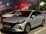 Hyundai Accent 2023 года за 8 100 000 тг. в Петропавловск – фото 3