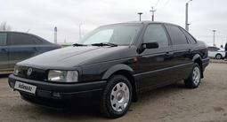 Volkswagen Passat 1991 года за 1 100 000 тг. в Актобе – фото 3
