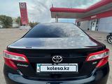 Toyota Camry 2013 года за 9 000 000 тг. в Балхаш – фото 2