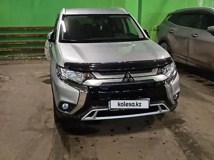 Mitsubishi Outlander 2019 года за 10 500 000 тг. в Астана – фото 2