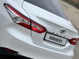 Toyota Camry 2019 годаүшін12 700 000 тг. в Актобе – фото 3