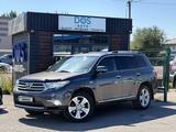 Toyota Highlander 2010 года за 11 300 000 тг. в Караганда