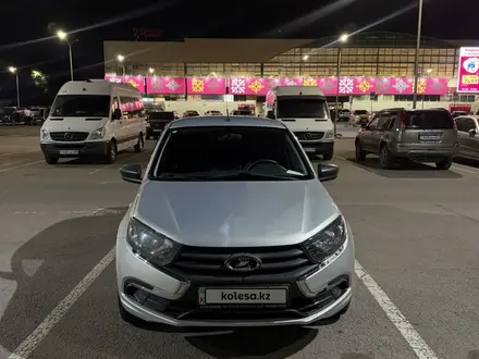 ВАЗ (Lada) Granta 2190 2019 года за 3 800 000 тг. в Алматы – фото 4