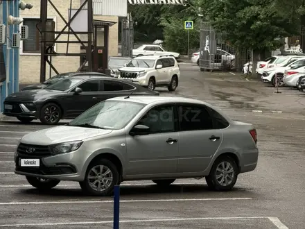ВАЗ (Lada) Granta 2190 2019 года за 3 800 000 тг. в Алматы