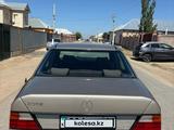 Mercedes-Benz E 230 1992 года за 950 000 тг. в Кызылорда – фото 3