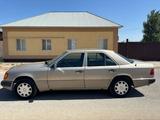 Mercedes-Benz E 230 1992 года за 950 000 тг. в Кызылорда – фото 5