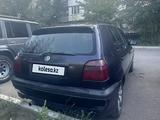 Volkswagen Golf 1994 годаүшін1 300 000 тг. в Абай (Абайский р-н) – фото 4