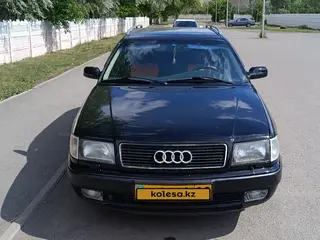 Audi 100