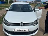 Volkswagen Polo 2015 годаүшін5 500 000 тг. в Уральск – фото 2
