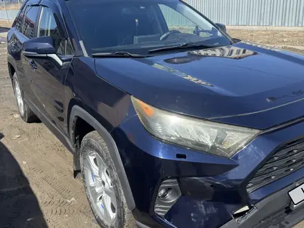 Toyota RAV4 2020 года за 12 700 000 тг. в Усть-Каменогорск – фото 3