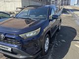 Toyota RAV4 2020 года за 12 700 000 тг. в Усть-Каменогорск