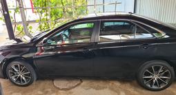 Toyota Camry 2015 годаүшін7 500 000 тг. в Кульсары – фото 5