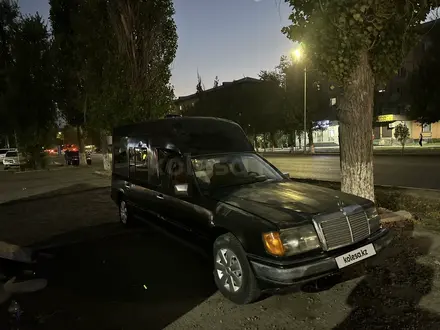 Mercedes-Benz E 200 1988 года за 950 000 тг. в Тараз – фото 3