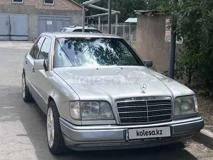 Mercedes-Benz E 280 1994 года за 4 000 000 тг. в Шымкент – фото 2