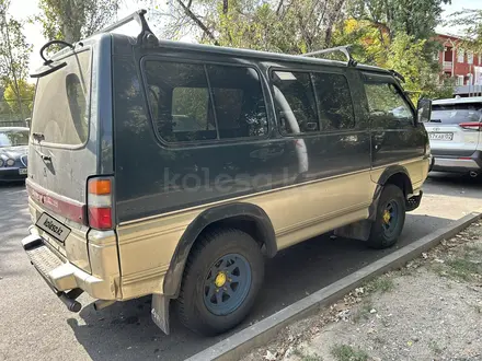 Mitsubishi Delica 1994 года за 1 550 000 тг. в Алматы – фото 3