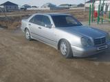 Mercedes-Benz E 230 1997 года за 2 800 000 тг. в Кызылорда – фото 3