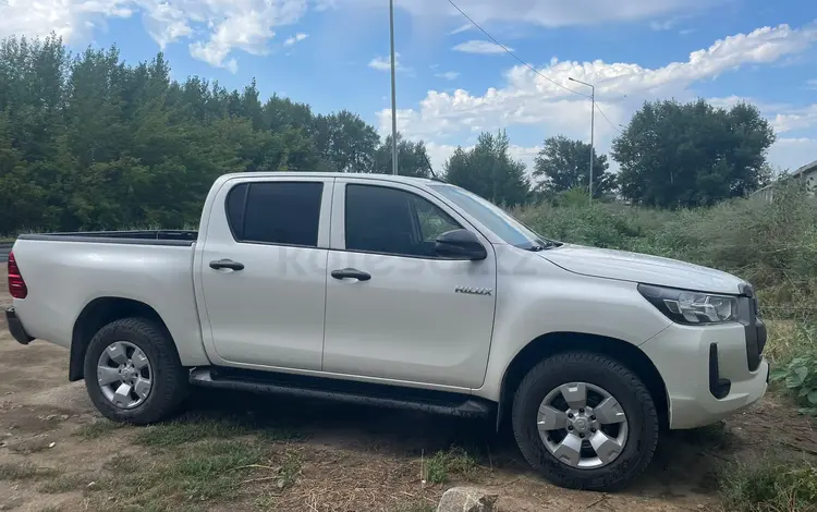 Toyota Hilux 2022 годаfor19 000 000 тг. в Семей