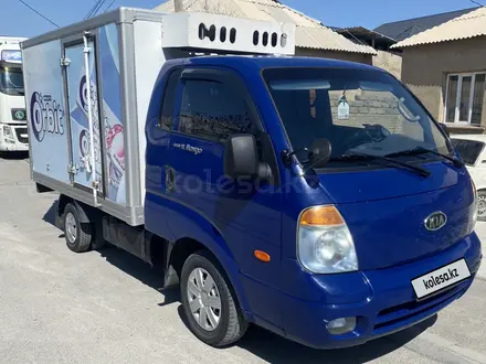 Kia  Bongo 2006 года за 6 800 000 тг. в Шымкент – фото 2