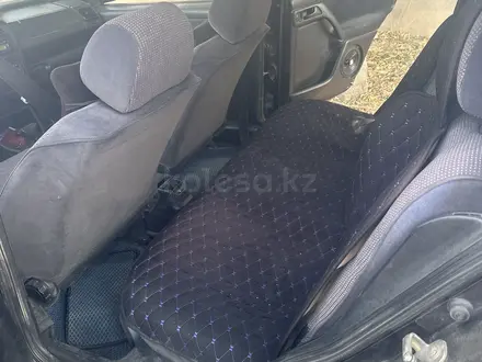 Volkswagen Golf 1997 года за 1 600 000 тг. в Шымкент – фото 4