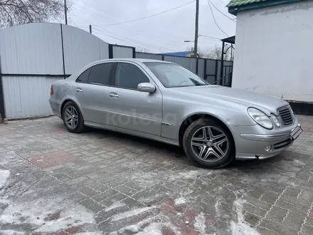 Mercedes-Benz E 320 2002 года за 5 600 000 тг. в Актобе – фото 5