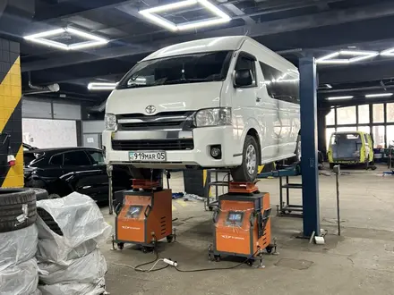 Toyota Hiace 2014 года за 11 500 000 тг. в Алматы – фото 16