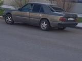 Mercedes-Benz E 200 1990 года за 1 000 000 тг. в Астана – фото 4