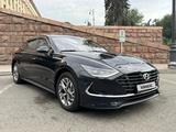 Hyundai Sonata 2021 годаүшін9 800 000 тг. в Алматы – фото 4