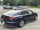 Hyundai Sonata 2021 годаүшін9 800 000 тг. в Алматы – фото 5
