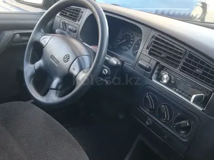 Volkswagen Vento 1993 года за 1 650 000 тг. в Уральск – фото 9